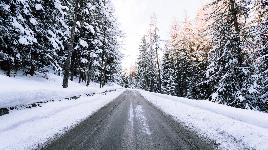 Заснежанная дорога