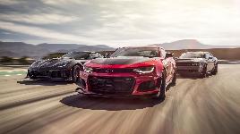 Camaro, Challenger и Corvette