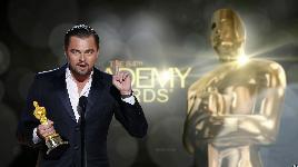 В 2013г. внес $3 млн. во Всемирный фонд дикой природы для сохранения тигров в Непале. Избран посланником ООН по проблемам климата.
