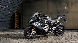 Черный BMW S1000 RR