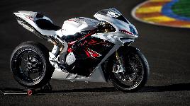 Серия итальянских байков от MV Agusta. Максимальные скоростные показатели - 306 км/ч, а вот лошадок у MV Agusta F4 CC аж 200!